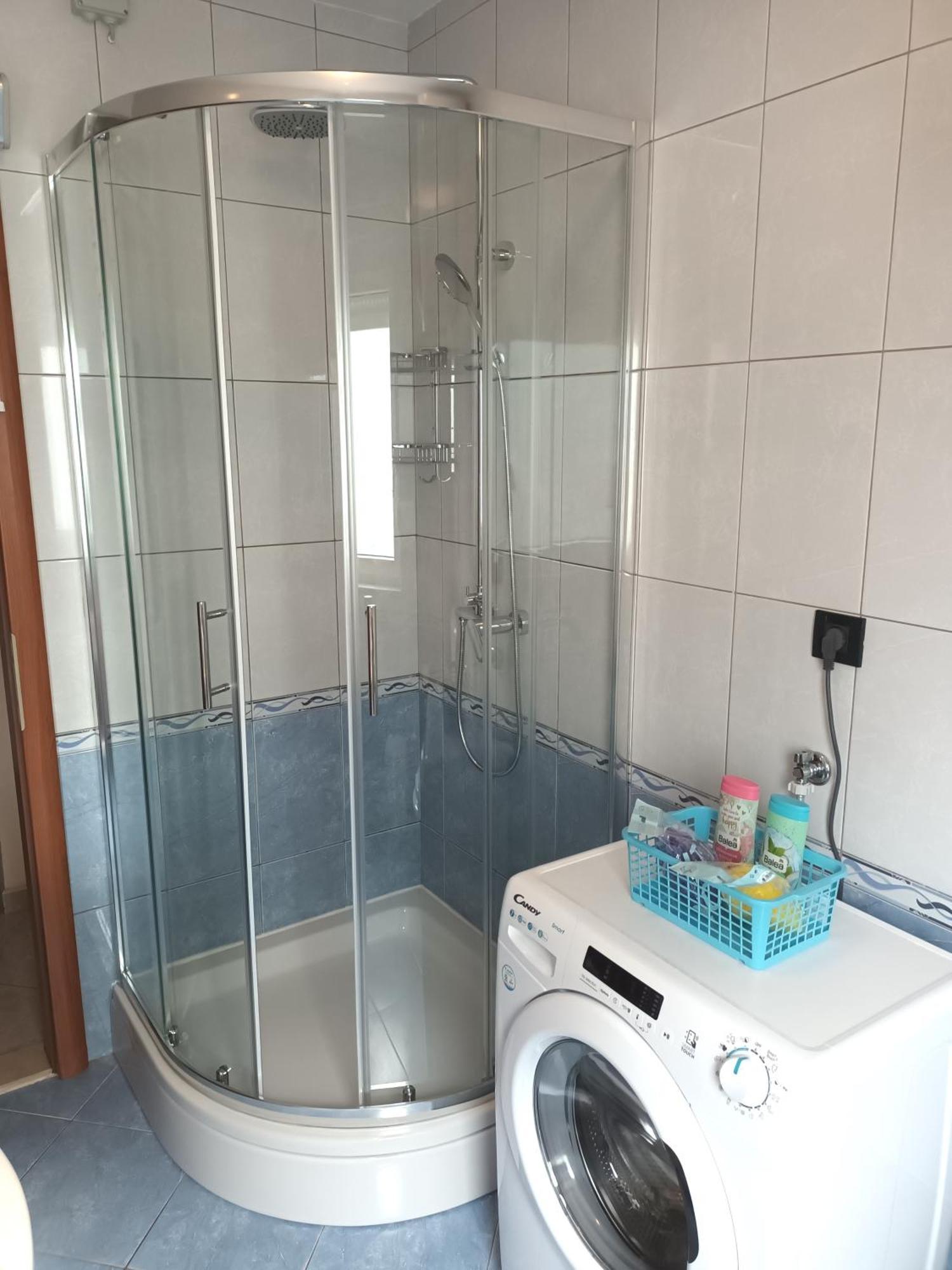 Kristian Apartments Podstrana Szoba fotó