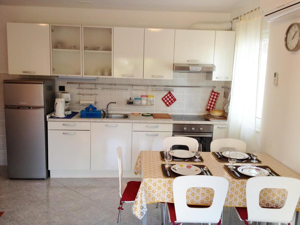 Kristian Apartments Podstrana Kültér fotó
