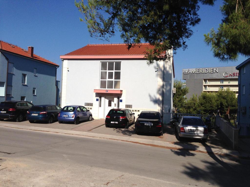 Kristian Apartments Podstrana Kültér fotó